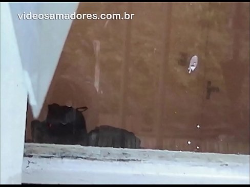 ❤️ Omu cornu chì fighjula a so fidanzata cù un altru tippu, registrendu un video di cazzo senza disturbà a coppia ❌ Video porno à porn co.rionews.top ﹏
